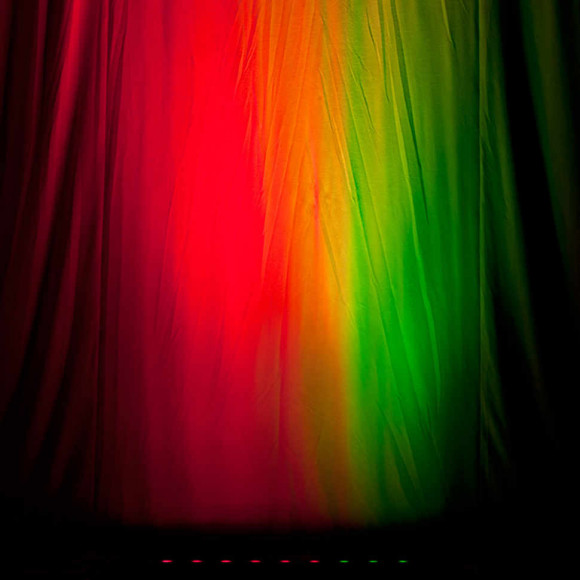 ADJ Ultra Bar 9 Линейный прожектор с 9 сверхяркими светодиодами TRI (RGB: 3-в-1) мощностью 3 Вт ADJ Ultra Bar 9 Линейный прожектор с 9 сверхяркими светодиодами TRI (RGB: 3-в-1) мощностью 3 Вт