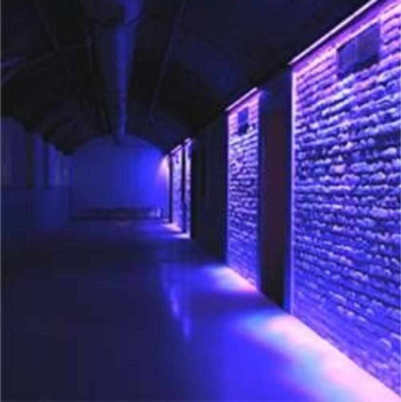 ROSS Archi Bar 243 RGB Светодиодная панельIP65 24 светодиода  (3 в 1) RGB х 3 Вт