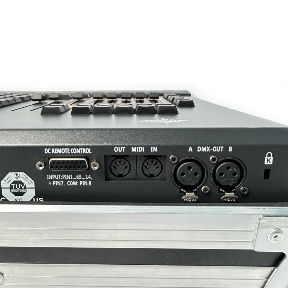 Ross DJ Equipment Grand on PC Command Wing