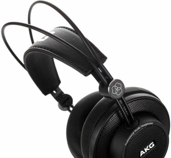 AKG K245 открытые складные студийные наушники AKG K245 открытые складные студийные наушники