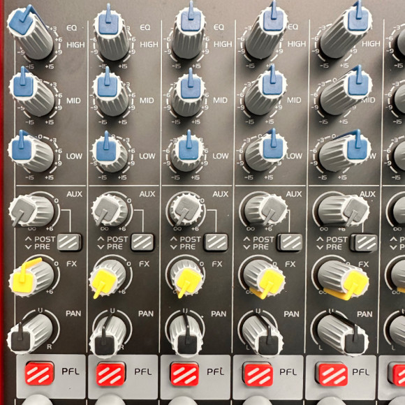 ROSS MFX122 микшерный пульт 12 каналов