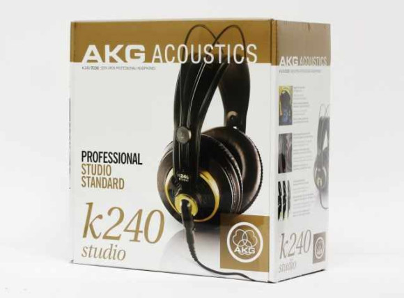 AKG K240 Studio